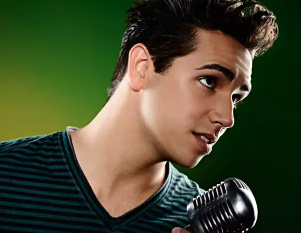 Lazaro Arbos de la temporada 12 de American Idol