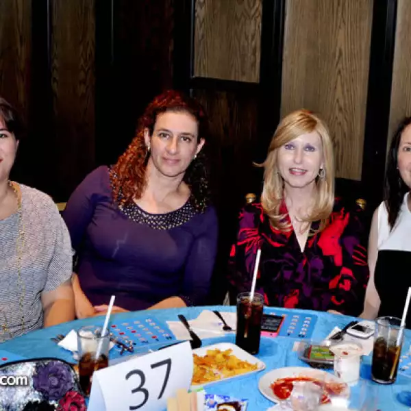 Dalia Martínez, Olivia Marcos de García, Rosy Richer de Lamothe y Ángeles de Díaz