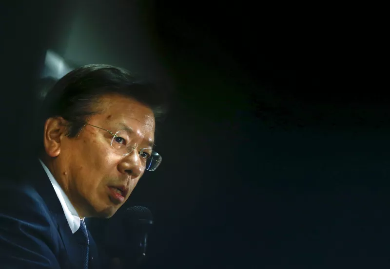 El presidente de Mitsubishi dejará el cargo en junio, tras un escándalo de falsificación de datos de consumo.