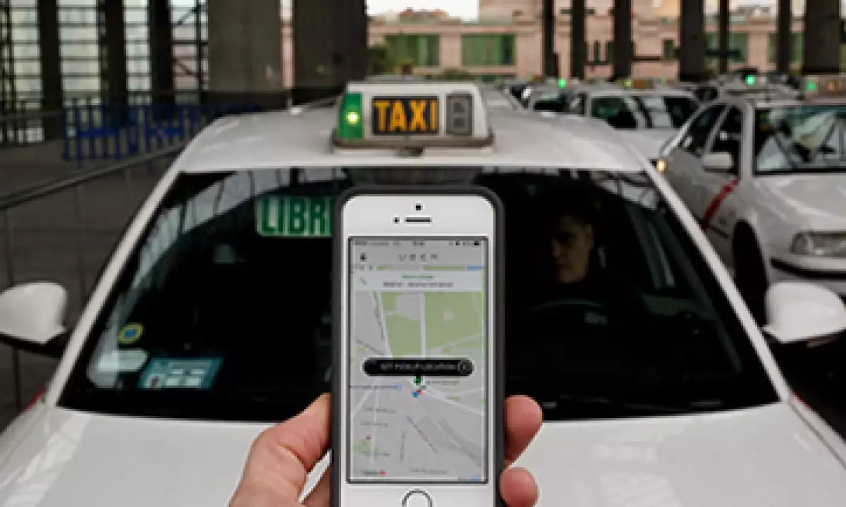 Los coches que utiliza Uber deben ser de modelo 2008 en adelante. (Foto: Getty Images)