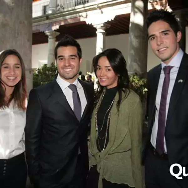 El principe Andres de Inglaterra en el Franz Mayer