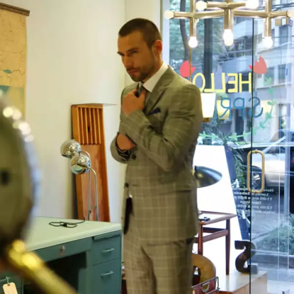 La sesión de fotos se llevó a cabo en DECADA MUEBLES VINTAGE en Polanco.