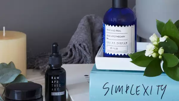 raw-apothecary.jpg