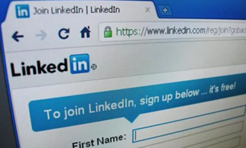 LinkedIn es un blanco natural para ladrones porque almacena datos importante de profesionales. (Foto: Reuters)
