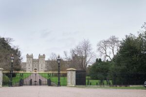 Increased security around Frogmore Cottage, Windsor, UK - 10 Dec 2018