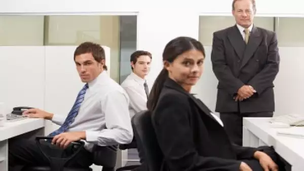 La desigualdad se manifiesta en discriminación laboral, brechas de ingreso, violencia y falta de acceso a servicios de salud, educación y financieros para las mujeres. (Foto: Thinkstock)