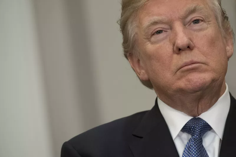 Beber hasta 12 latas de refresco diario y otros excéntricos hábitos de Trump