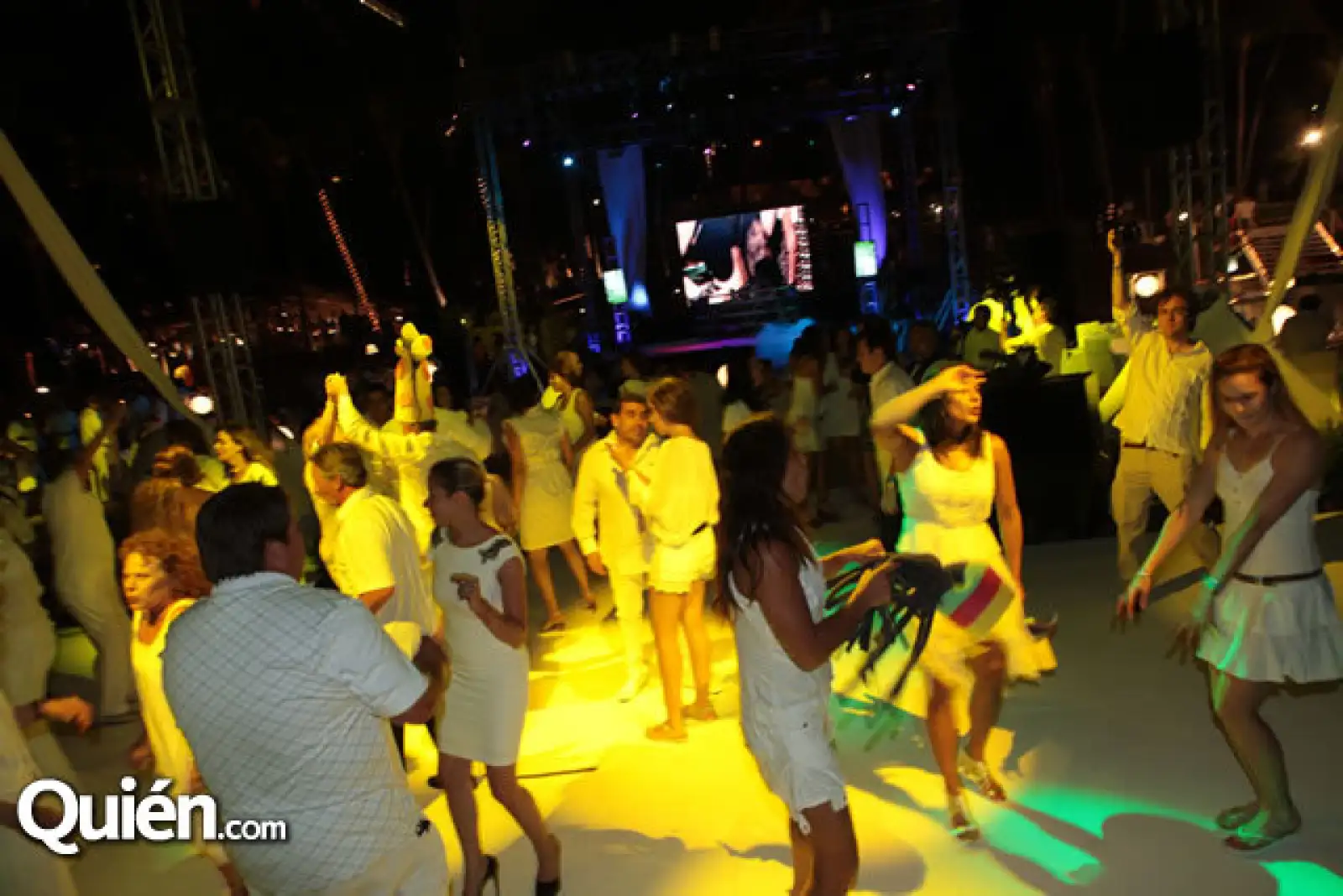Fiesta de Blanco Abierto de Tenis de Acapulco