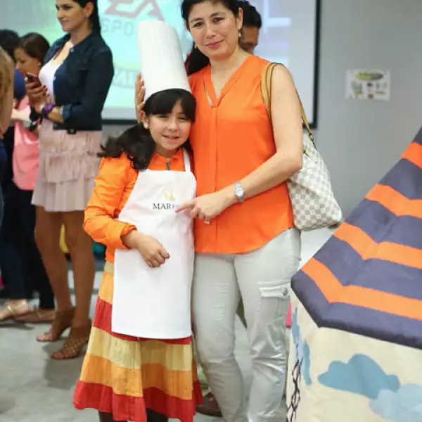 Kaori y Sayuri Tomiyasu