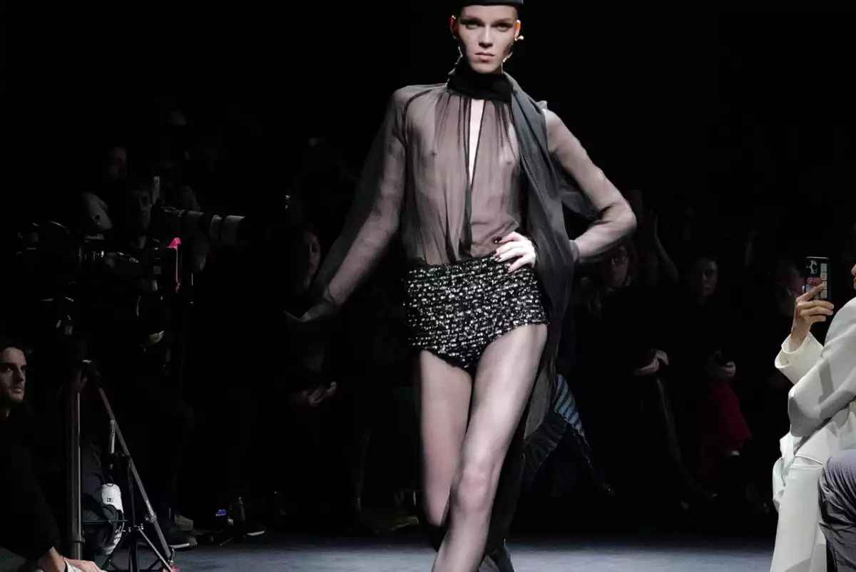 Nina Ricci presenta a la nueva generación de vampiresas francesas
