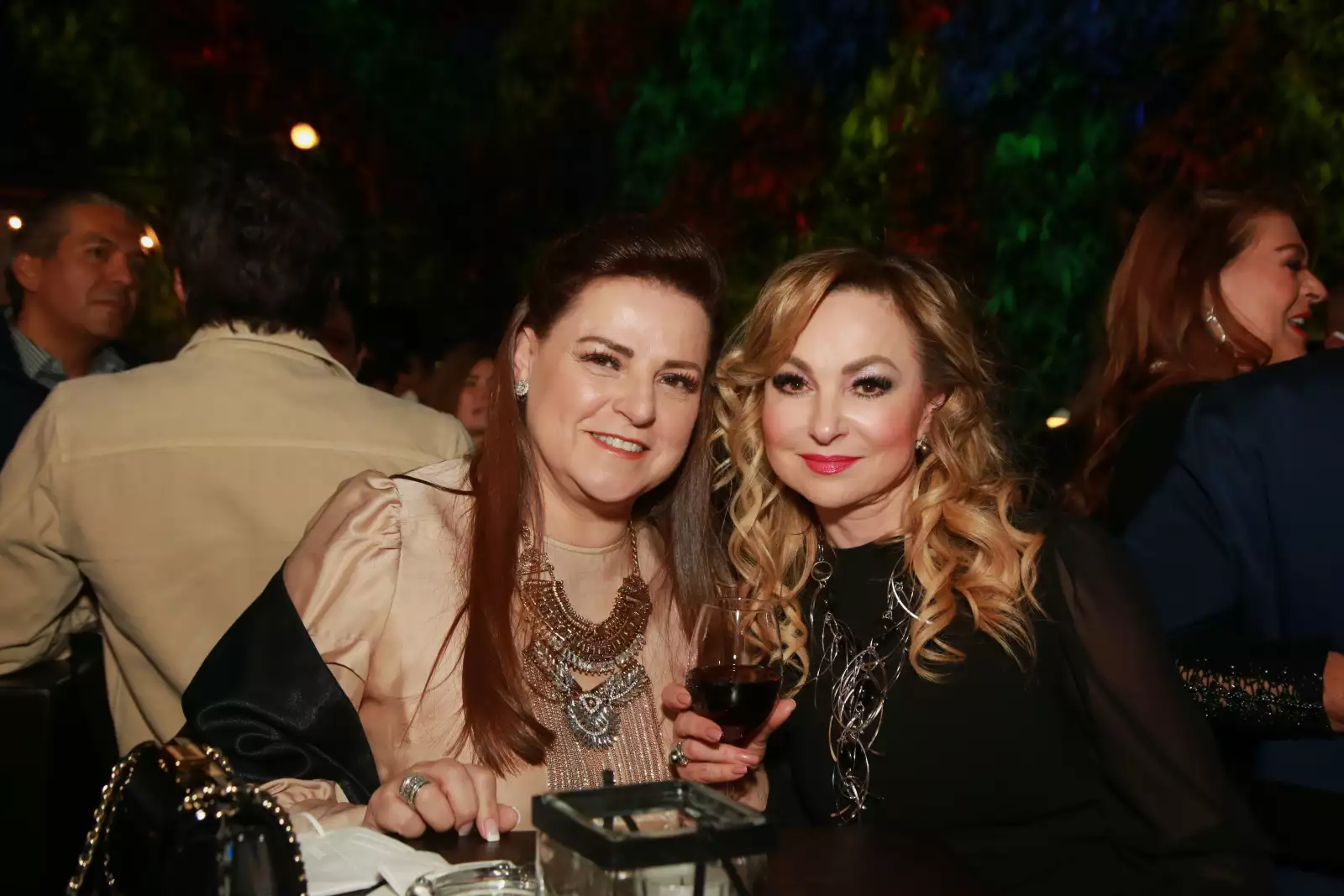 FIESTA DE CARLA ESTRADA 