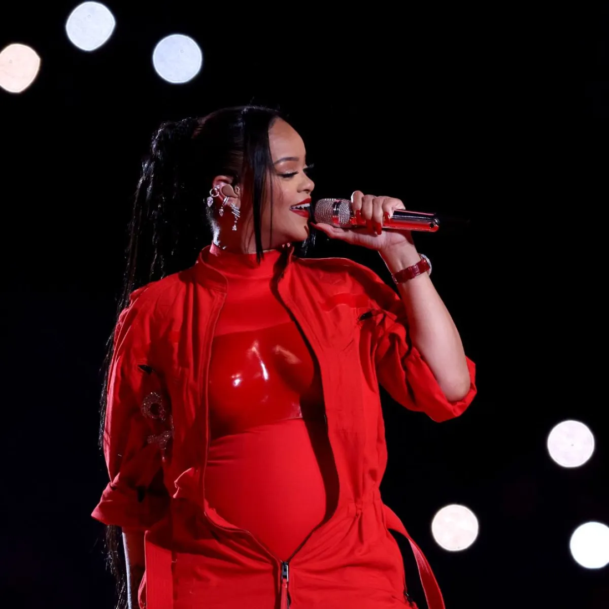 Rihanna está embarazada de su segundo bebé
