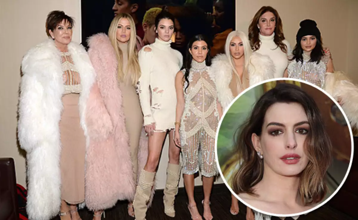 Después de publicar un post en Instagram sobre el clan más famoso del showbiz, la actriz decidió borrarlo y poner otra publicación en su lugar, ¿por?
