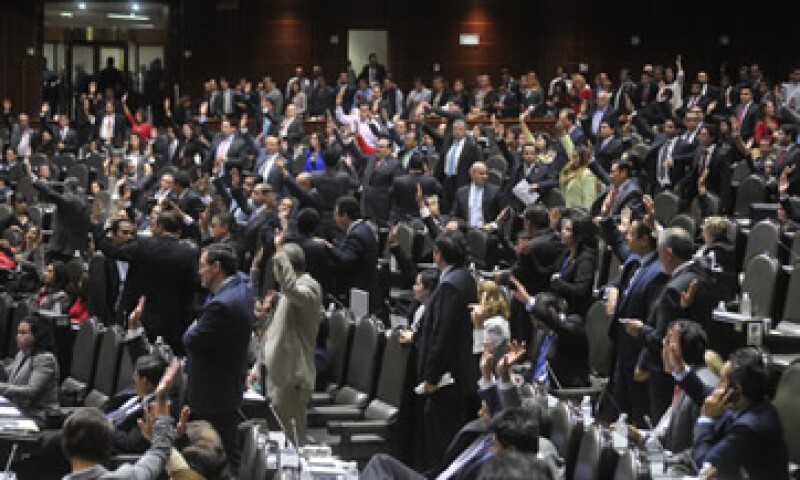 La regla fiscal estructural debería ser impuesta como mandato por el Congreso, indica el director de Moody´s Analytics. (Foto: Cuartoscuro/Archivo )