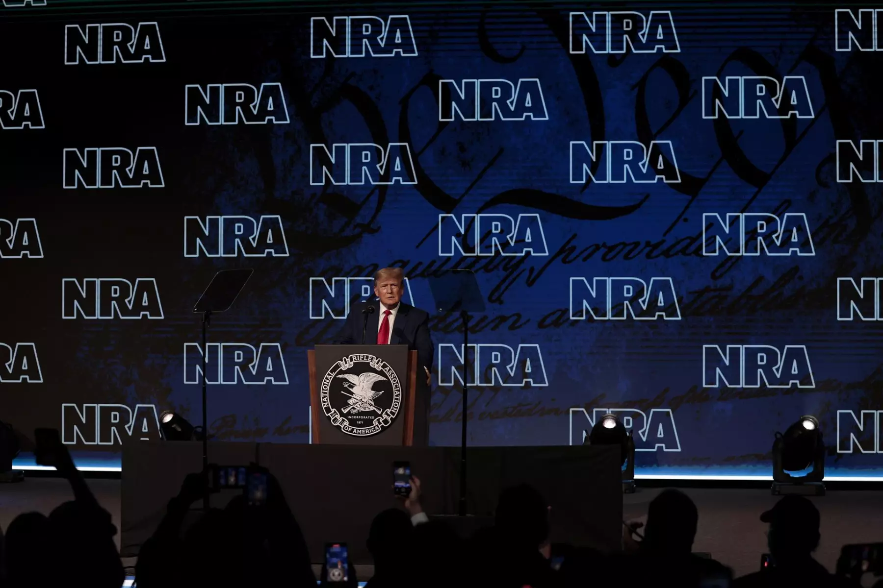 trump-control-armas-.jpg