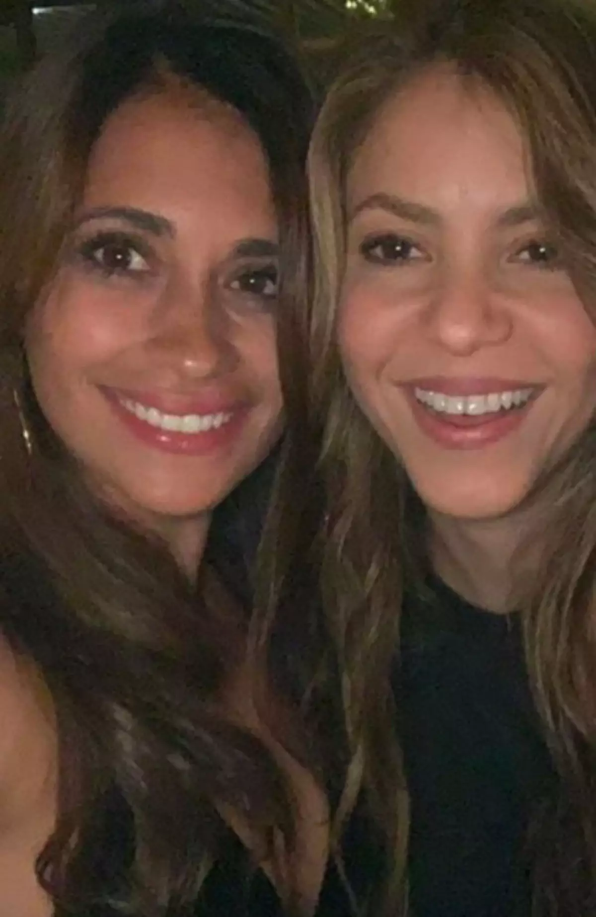 Antonella, Shakira