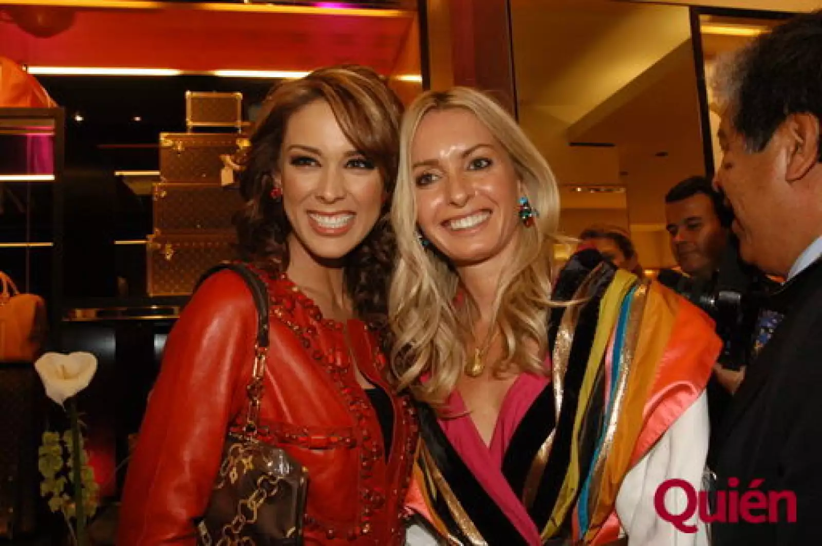 Jacquelin Bracamontes,, Constanza Cavalli