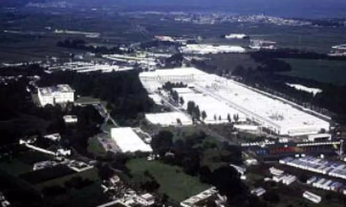 Complejo_Daimler_Santiago