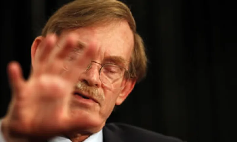 Robert Zoellick dijo que los esfuerzos por reducir el gasto del Gobierno de EU se han enfocado en el gasto discrecional en vez de programas como la seguridad social.  (Foto: Reuters)