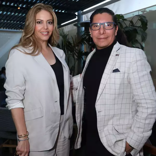 Amina Blancarte y Alex Pacheco 