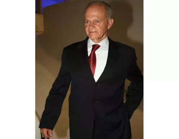 Alfredo Harp Helú.