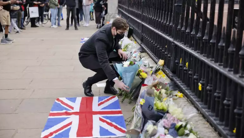 02_DUQUE_000_97N697 1.jpg