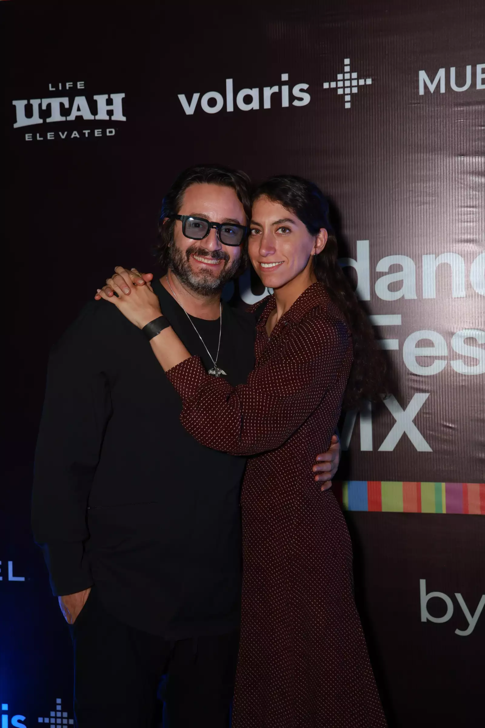 Eduardo Valenzuela  y Mariana Arriaga 