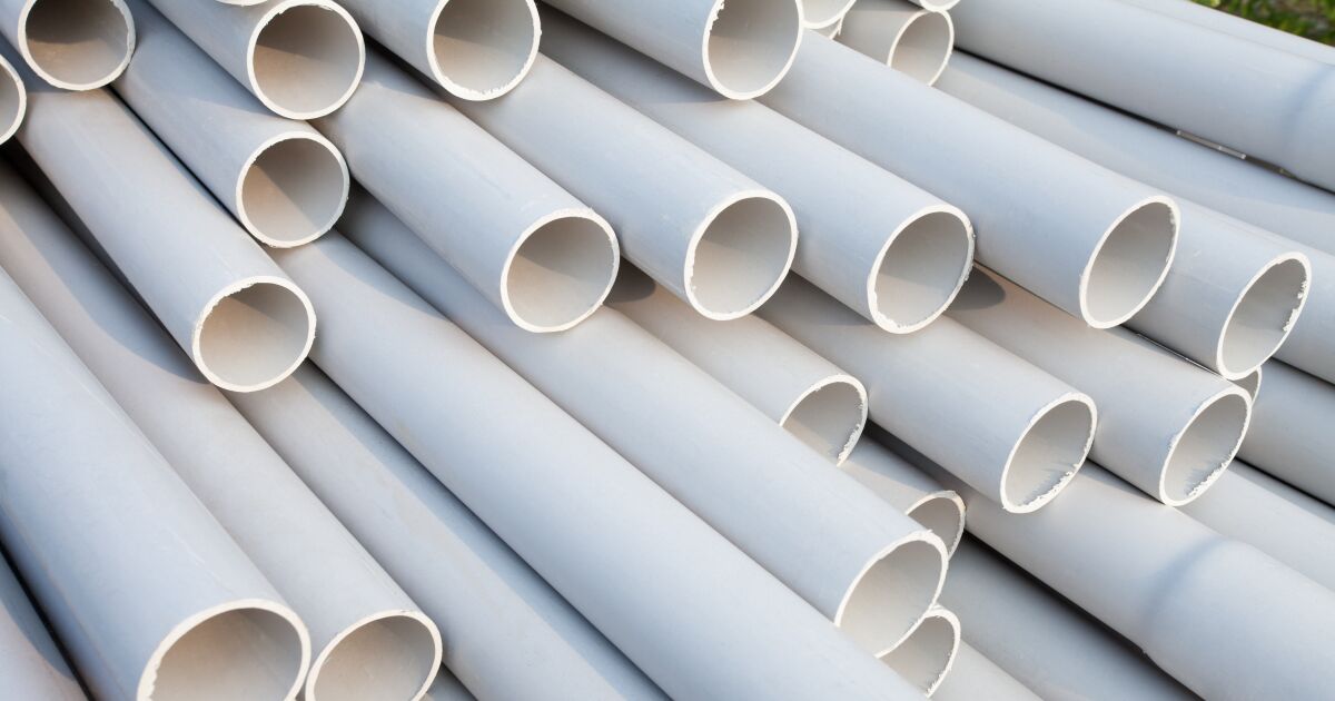 Alza del PVC presiona costos de construcción en México y acelera cambio de materiales

Aranceles, insumos caros y menor oferta disparan el precio del PVC; el sector construcción reconfigura contratos y busca opciones más estables.