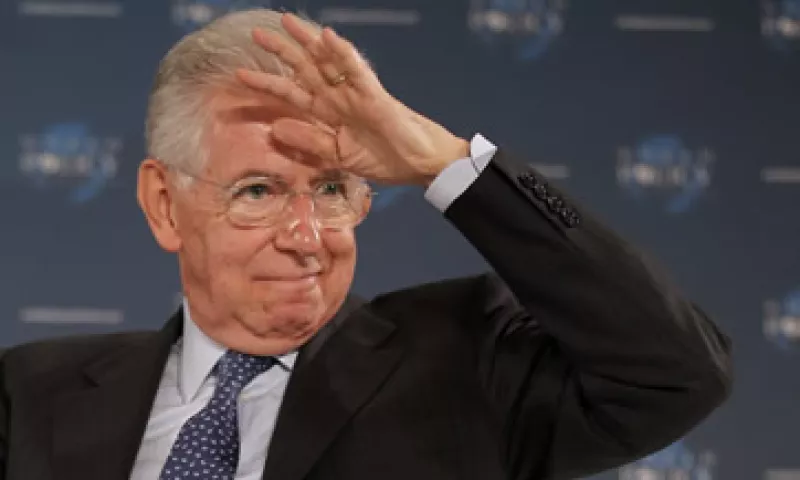 En declaraciones este martes a la cadena de televisión RAI, Monti defendió su gestión económica. (Foto: AP)