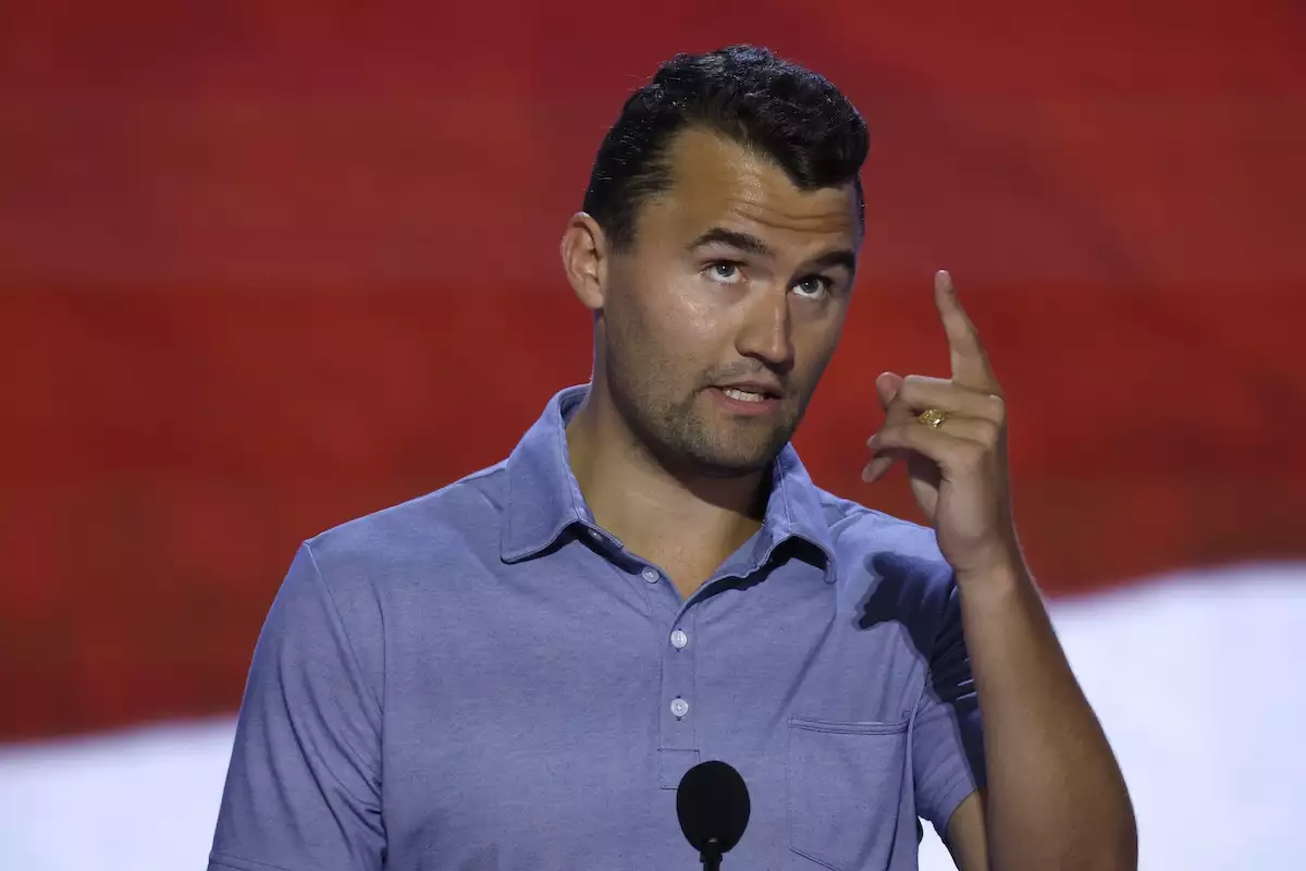 Charlie Kirk influencer ultraderechista y aliado de Donald Trump que fue asesinado en Utah