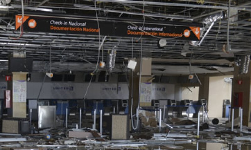 La reapertura del aeropuerto de San José del Cabo se tenía prevista para la próxima semana. (Foto: Cuartoscuro)