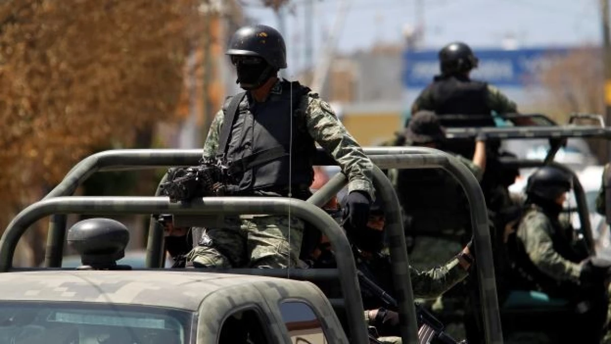 Militares