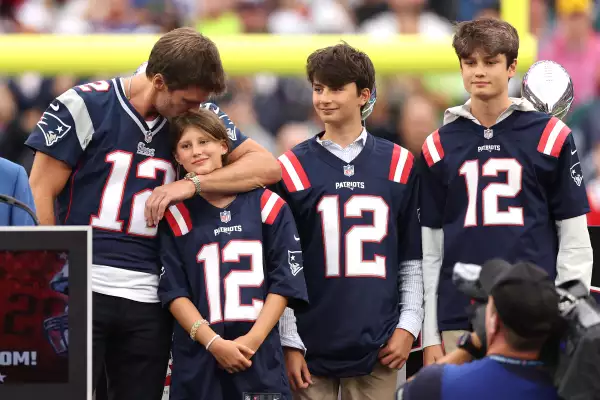Philadelphia Eagles v New England Patriots