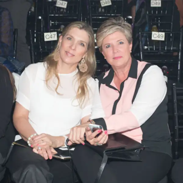 Victoria Bermudes y Katty Butcher