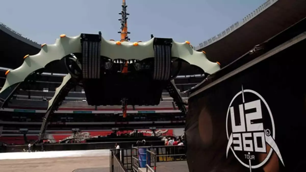 U2