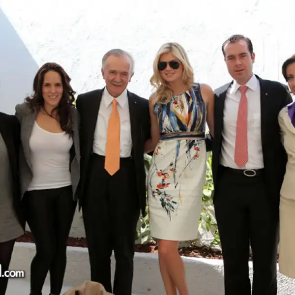 Kate Upton,durante la comida en la terraza de Liverpool Interlomas