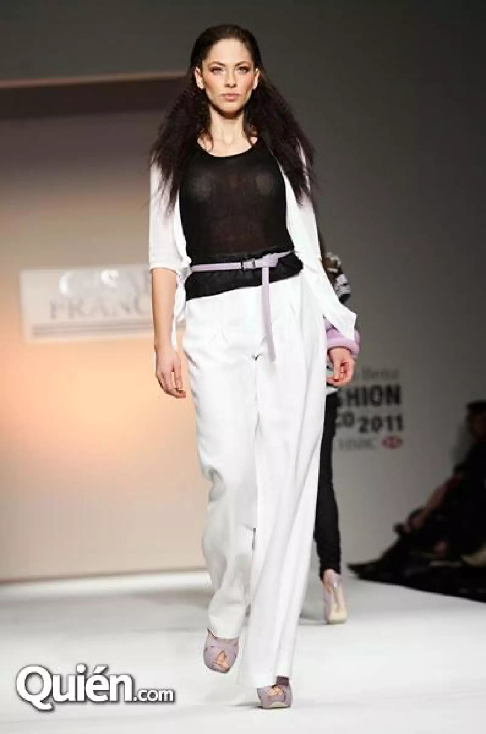 MBDF Pasarela C?r Franco