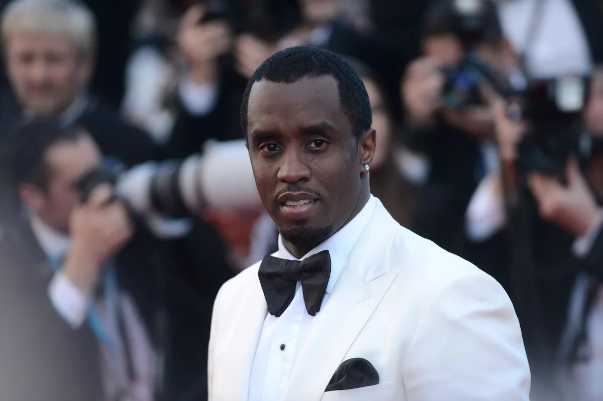 Defensa de Sea Diddy Combs acusa a testigo de mentir; Trump no descarta indultar al rapero