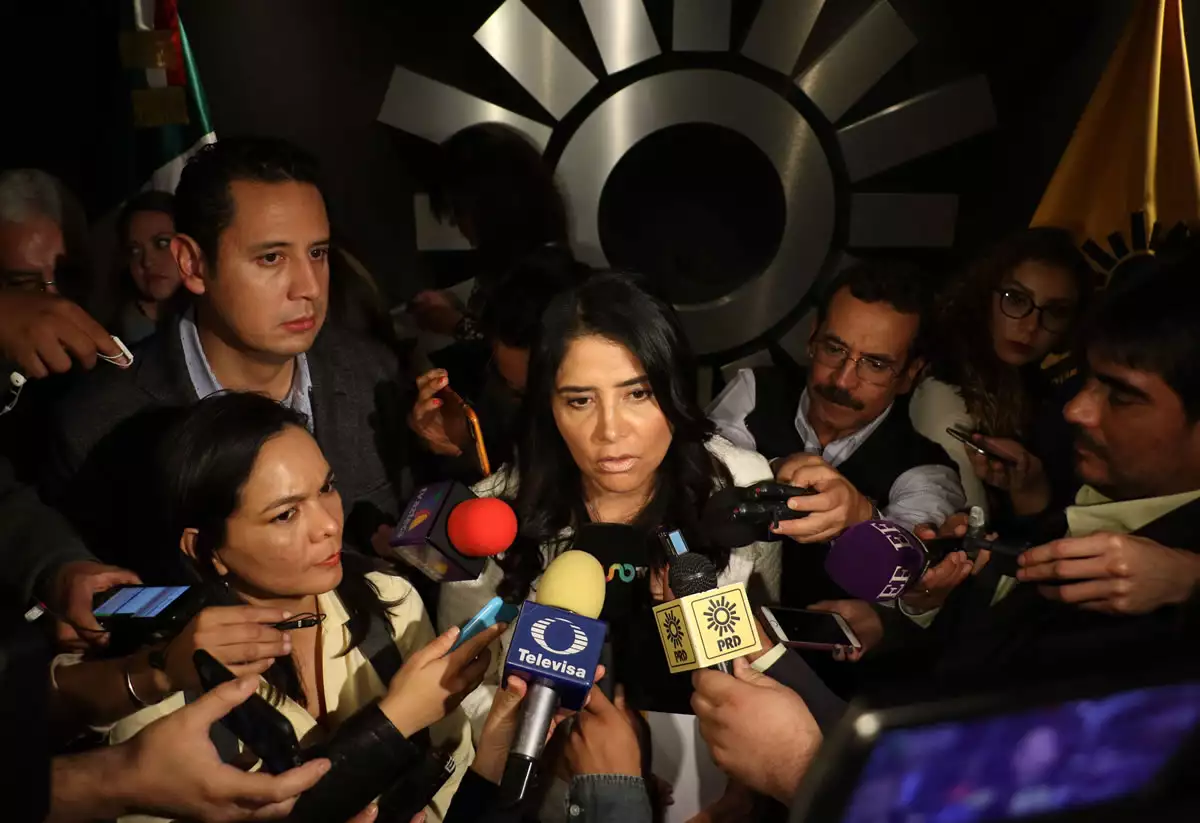 Alejandra Barrales