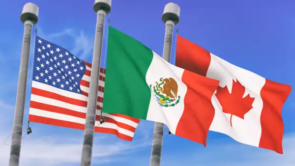 180404 TLCAN NAFTA BANDERAS Marc Bruxelle.jpg