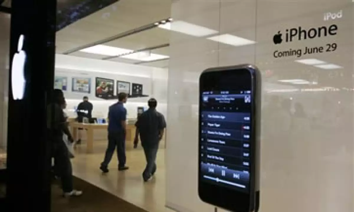 En abril, Apple demandó a Samsung por presuntas violaciones de patentes. (Foto: AP)