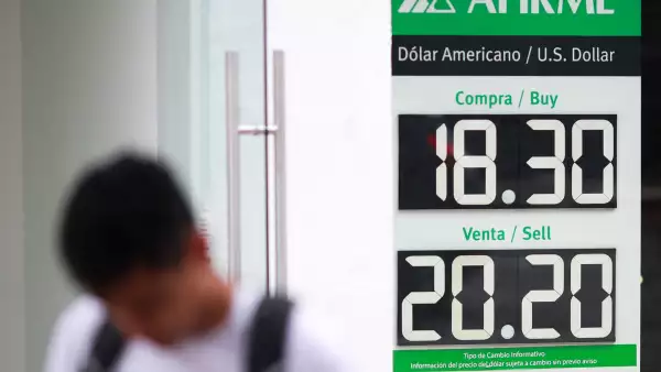 Peso se deprecia previo a decisión de la Fed
