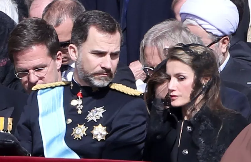 Tras la polémica #CompiYogui, recordamos otras situaciones que han puesto a la hoy reina de España en boca de todos.