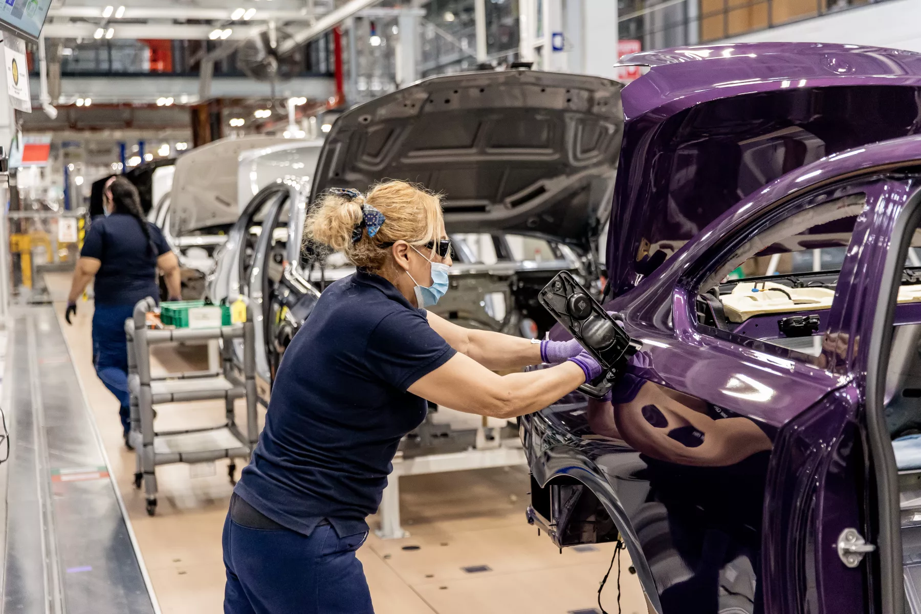 ¿Adiós al negocio de BMW, Mercedes y Audi? Aranceles de 52.5 vuelven inviable su operación