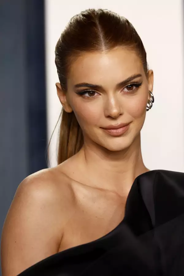 Kendall Jenner compartió una foto desnuda en Instagram