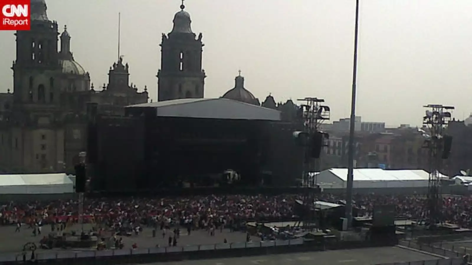 irpt-mccartneyzocalo4