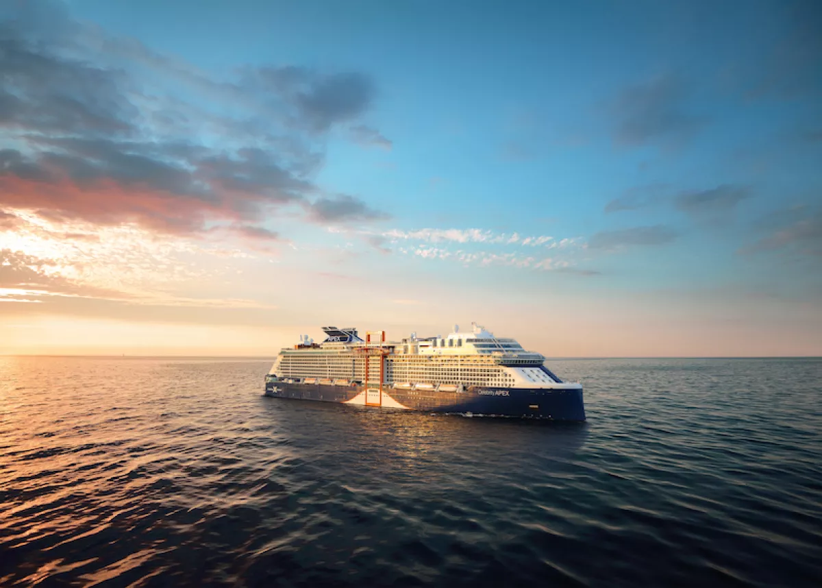 Life and Style Celebrity-APEX.jpg