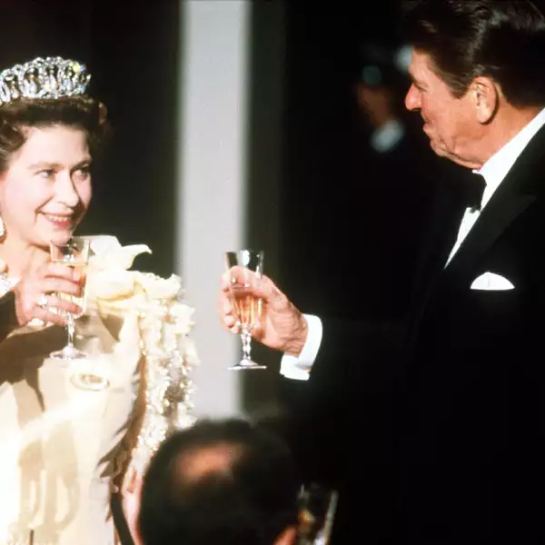 QUEEN ELIZABETH II TOUR OF AMERICA - 1983