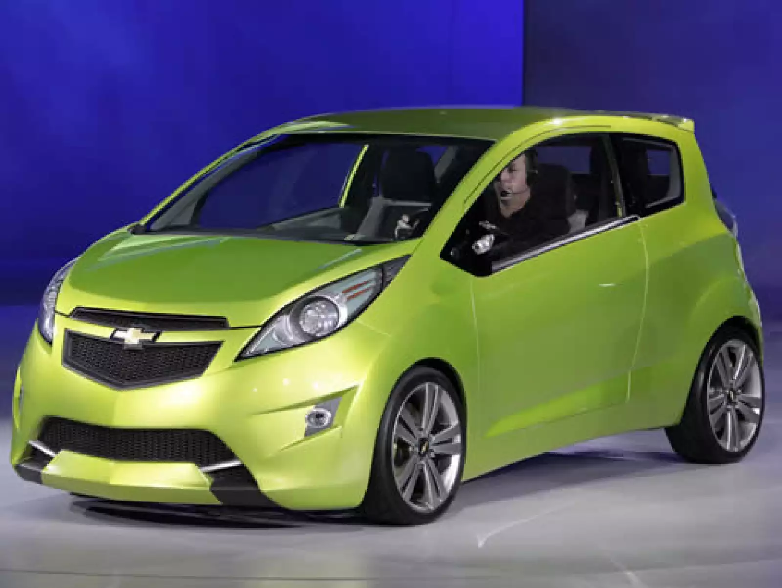 En 2011, GM  tratará de conquistar el mercado de subcompactos con el Spark, basado en el modelo Beat.