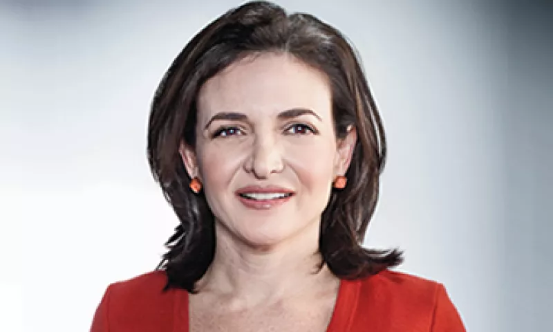 En su libro, la directora operativa de Facebook denuncia la discriminación de género y plantea soluciones. (Foto: Gilberto Contreras)